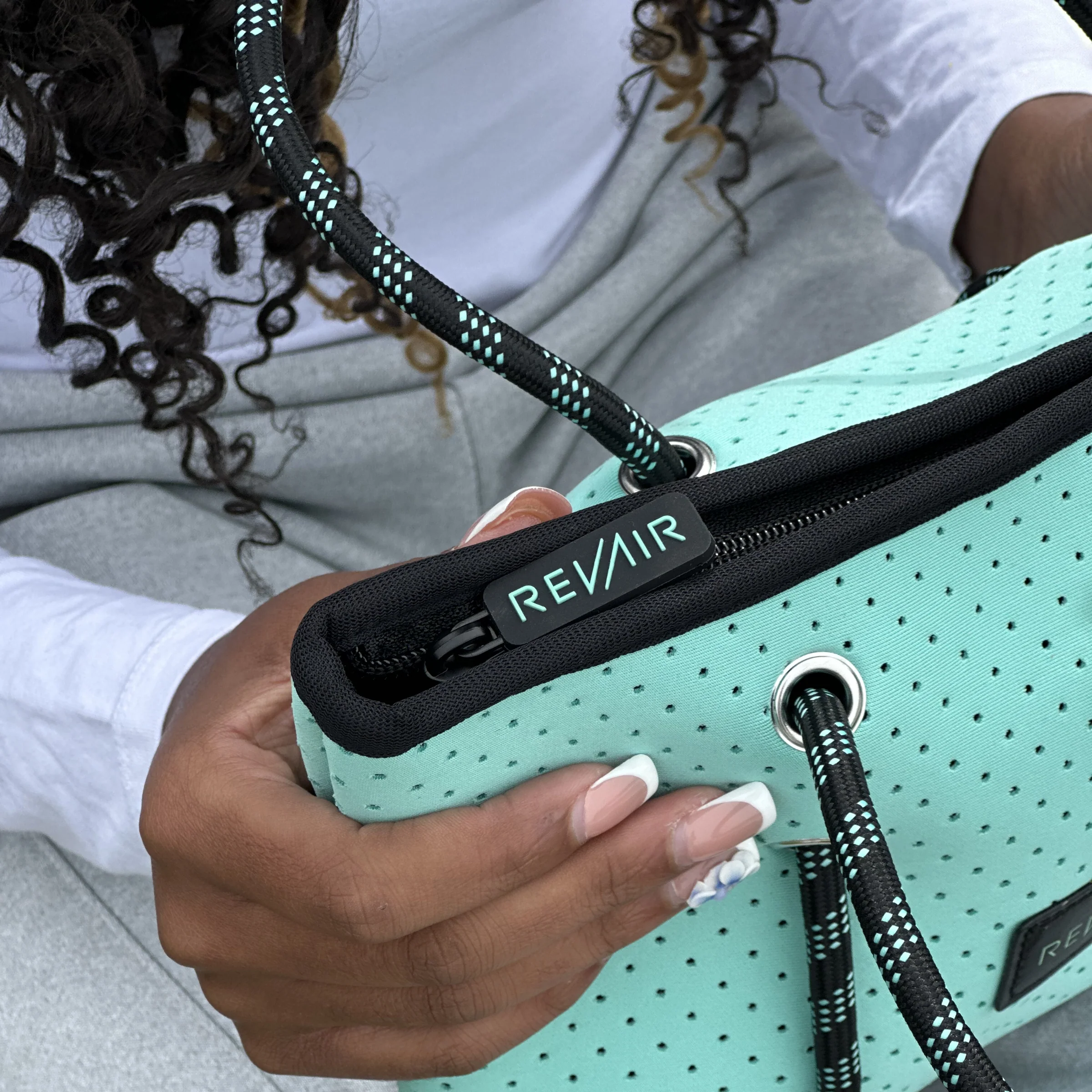Sidekick Tote - Image 9